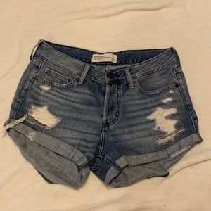 Abercrombie boyfriend denim shorts